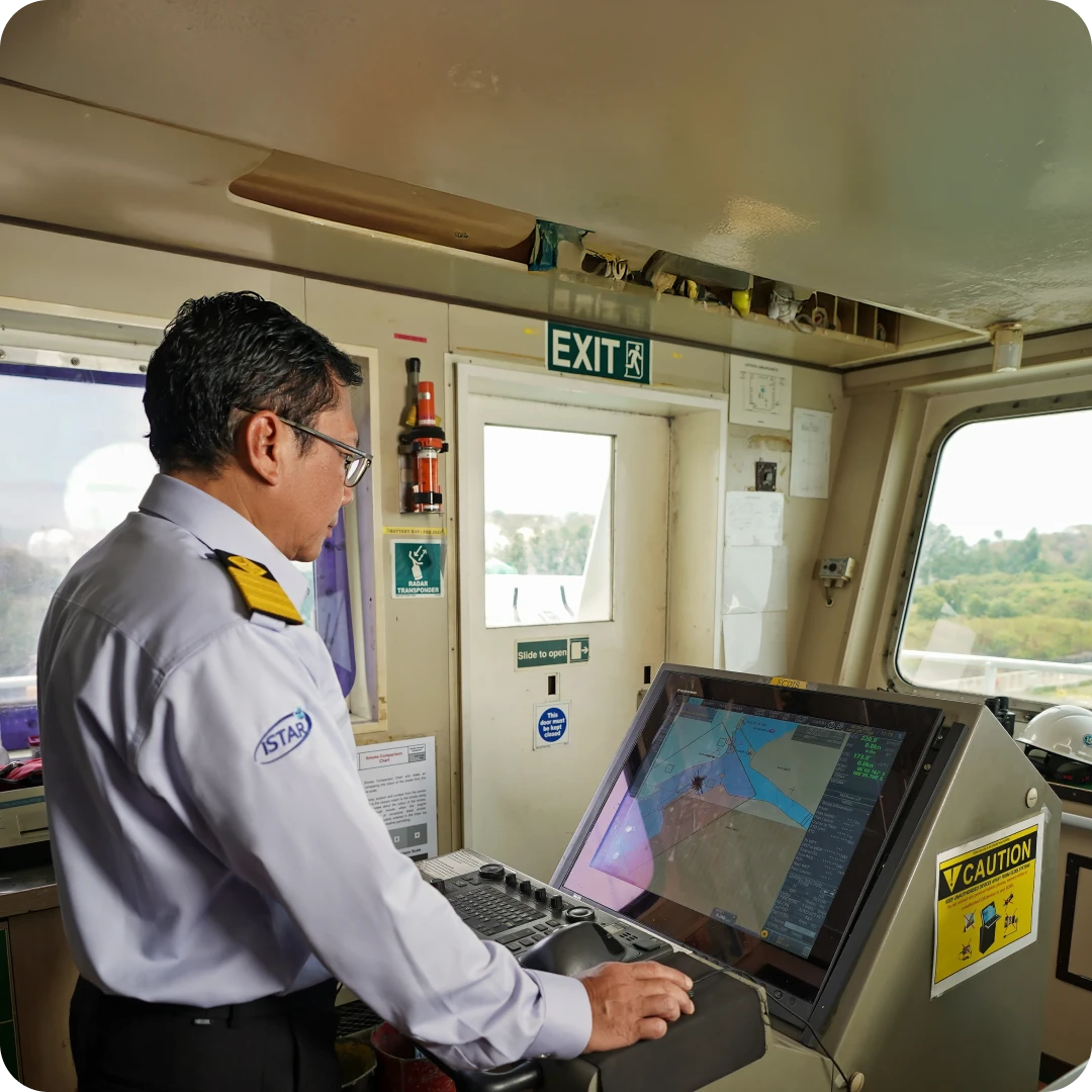 Pemimpin Regional dalam Bidang Pengapalan dan Logistik, Mendukung Rantai Pasok Energi, Bahan Kimia, dan Infrastruktur.